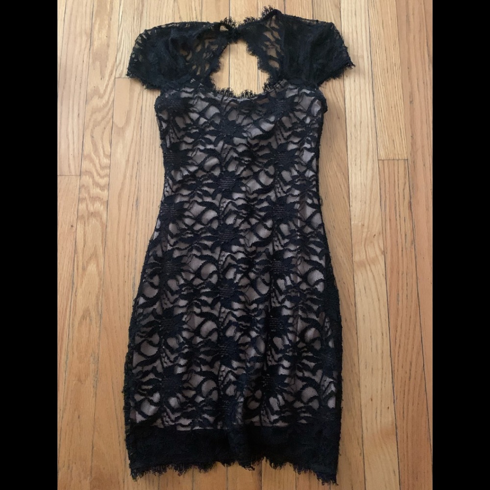 WINDSOR Dress Blk/Nude Size 1/2 & Size 3 NWT